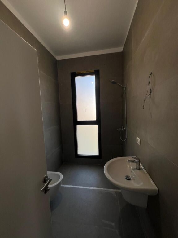 Appartamento 2+1+2+Parcheggio in vendita in via Kosovareve