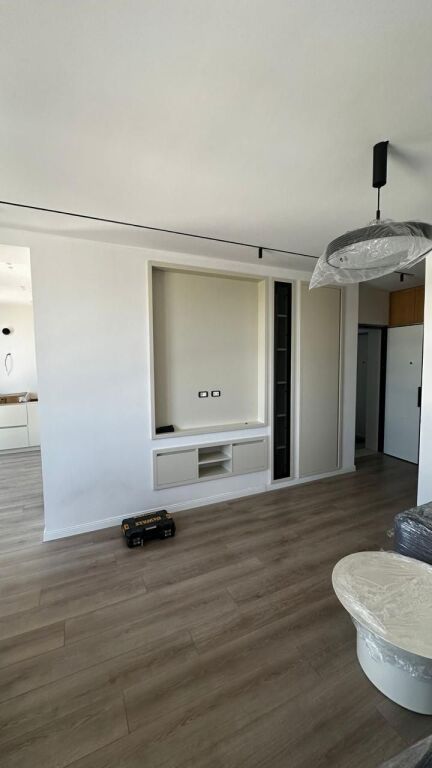 1+1 for rent at Bulevardi i Ri!