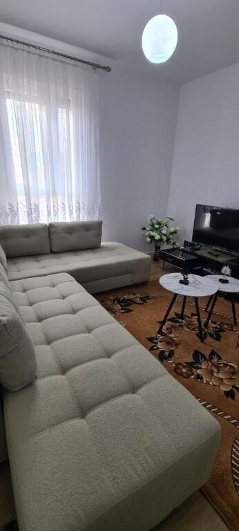 Appartamento 2+1 in affitto vicino a Fiori di Bosco