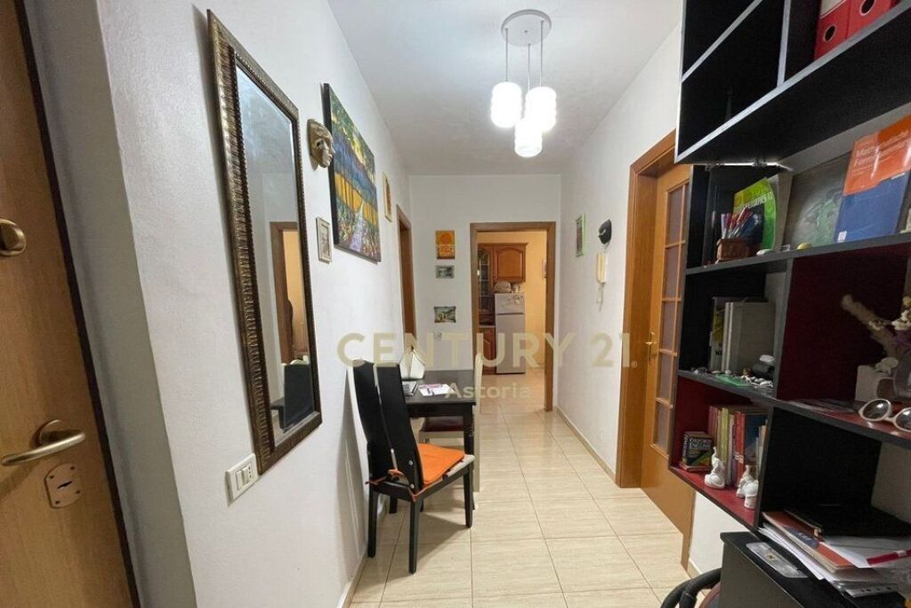 Apartment for rent 1+1, Kavaja Street
