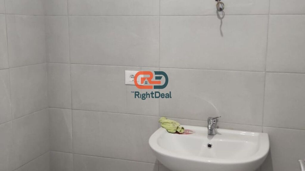 In Myslym Shyri, Suitable Space For Different Types Of Business Is For Rent!!