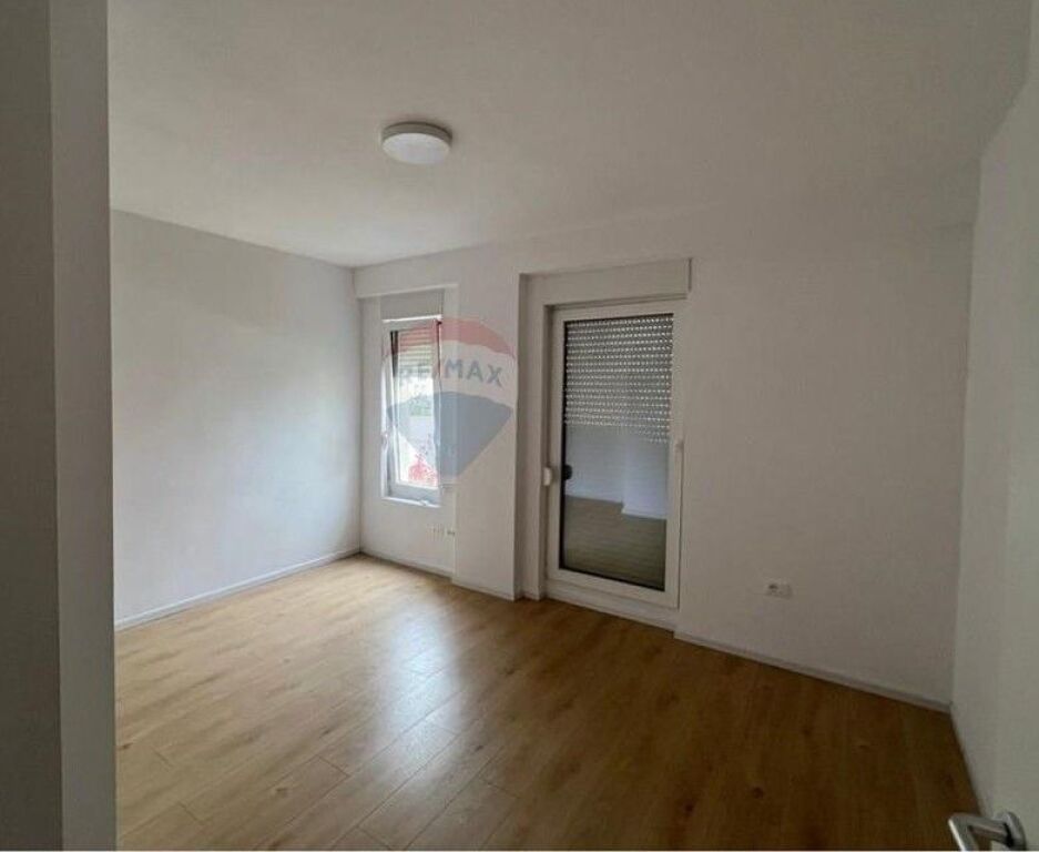 Villa - In Affitto - Farkë, Tirana ID: 530411001-1348