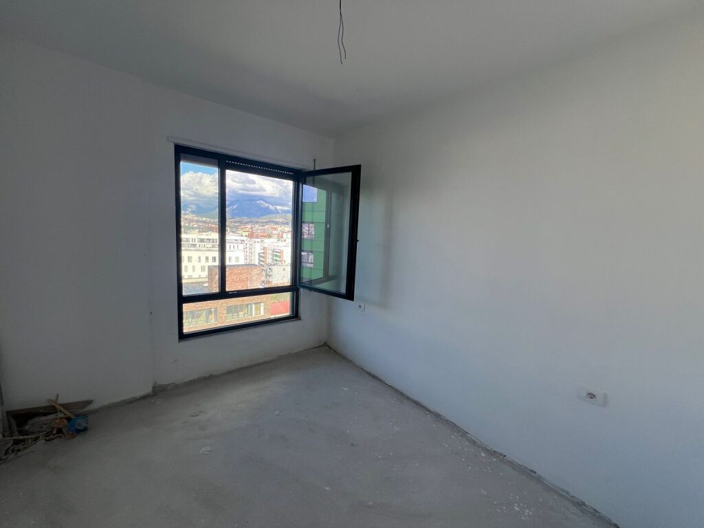 Apartment for sale 108.5 m2, 1550 € / m2