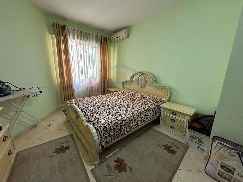 Qera, Apartament 1+1, Fresku