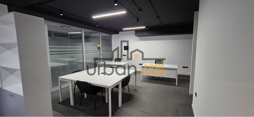 Rent, Office, Pazarin e Ri, Tirana - 1100€ | 72 m²