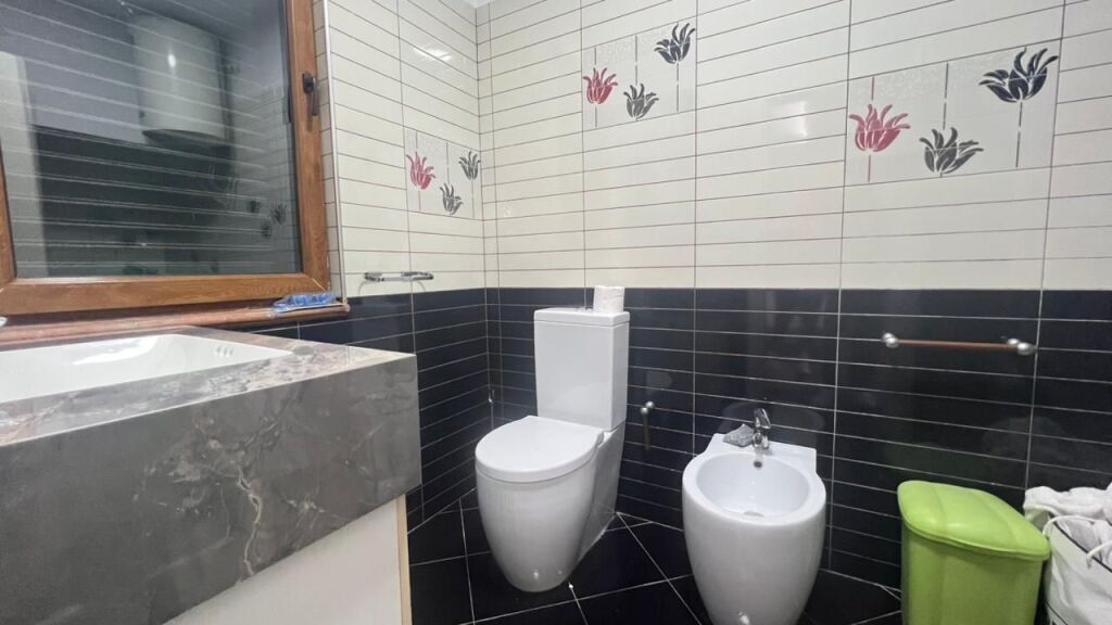 Villa in affitto a Kodra e Diellit
