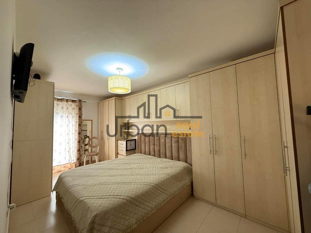 For sale, 2 Apartments + 2 Garages &amp; Storage, Ana Complex, Tirana - 435,000€ | 194 m²