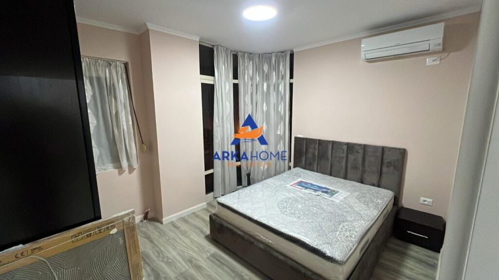 FOR SALE APARTMENT 1+1+ VERNADE "DRY LAKE, PETI STREET" 185000000 LEKE