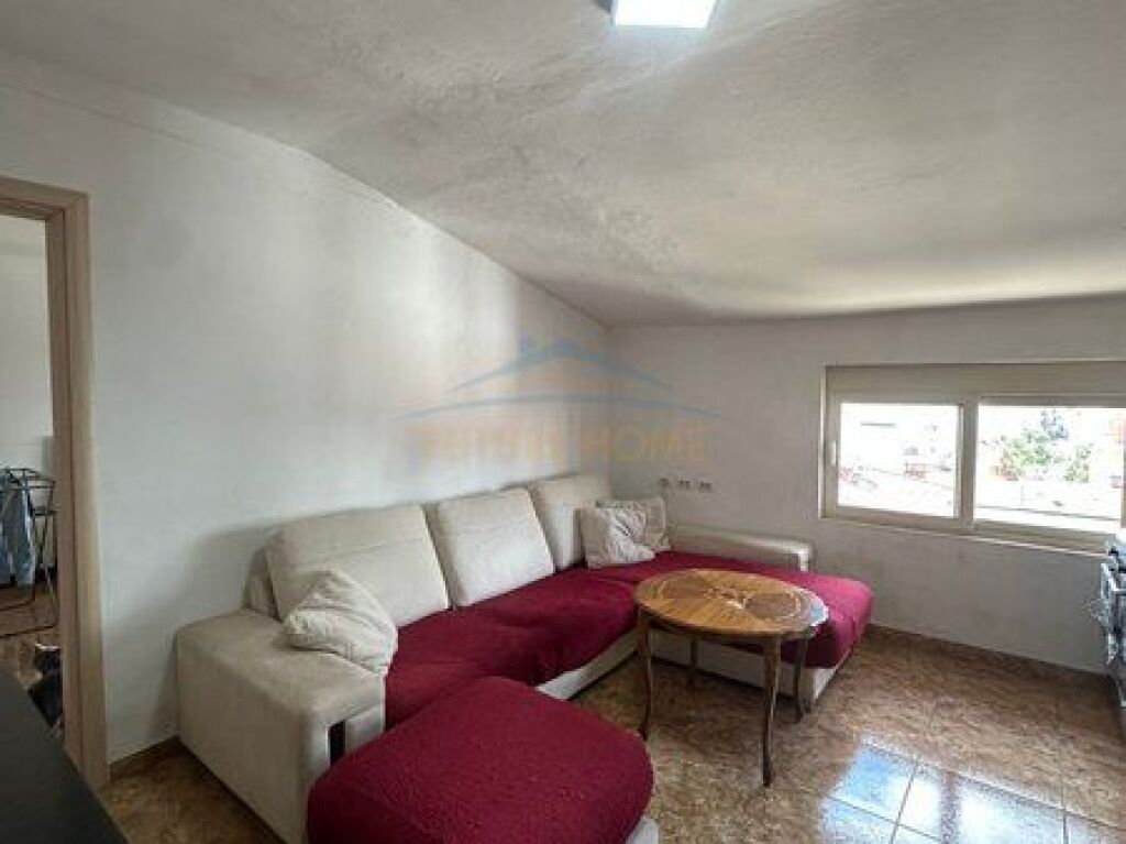 In vendita, Appartamento 2+1, Viale Zogu I, Tirana