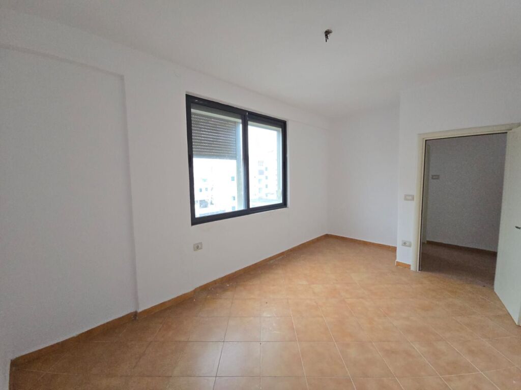 🏡 APPARTAMENTO 2+1 IN VENDITA – VICINO ALLA DIREZIONE DELLA POLIZIA, DURRËS