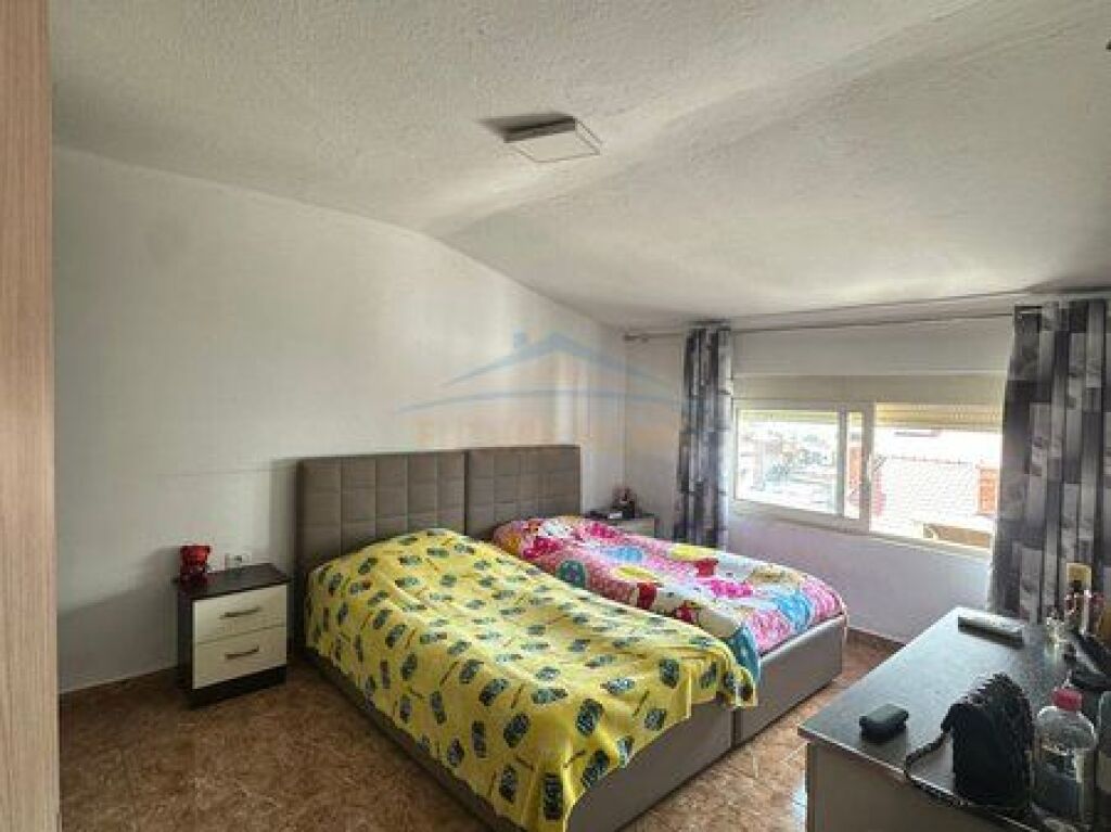 In vendita, Appartamento 2+1, Viale Zogu I, Tirana