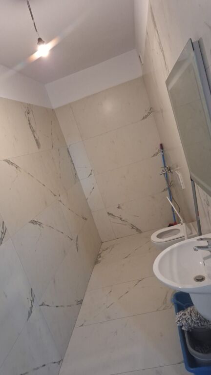 Appartamento 2+1+2 Bagni. Univers City