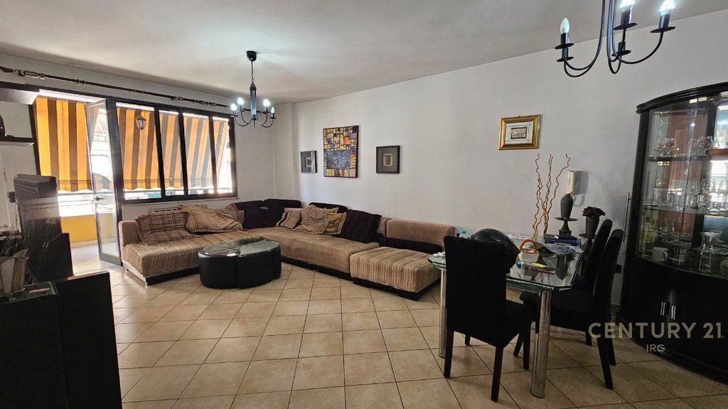 APARTMENT 2+1 AT 21 DHJETORI