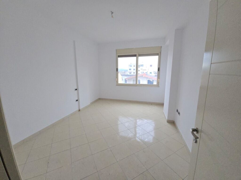 🏡 APPARTAMENTO 2+1 IN VENDITA – VICINO ALLA DIREZIONE DELLA POLIZIA, DURRËS
