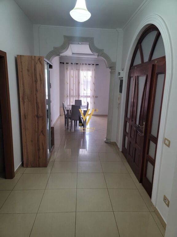 THREE-STORY VILLA FOR RENT ON ELBASANI STREET 2,500 EURO
