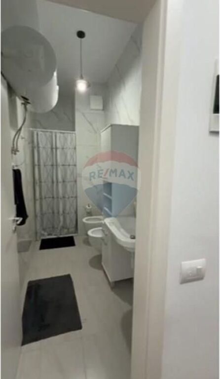 Apartament 2+1 me Qira tek Kompleksi Mangalem