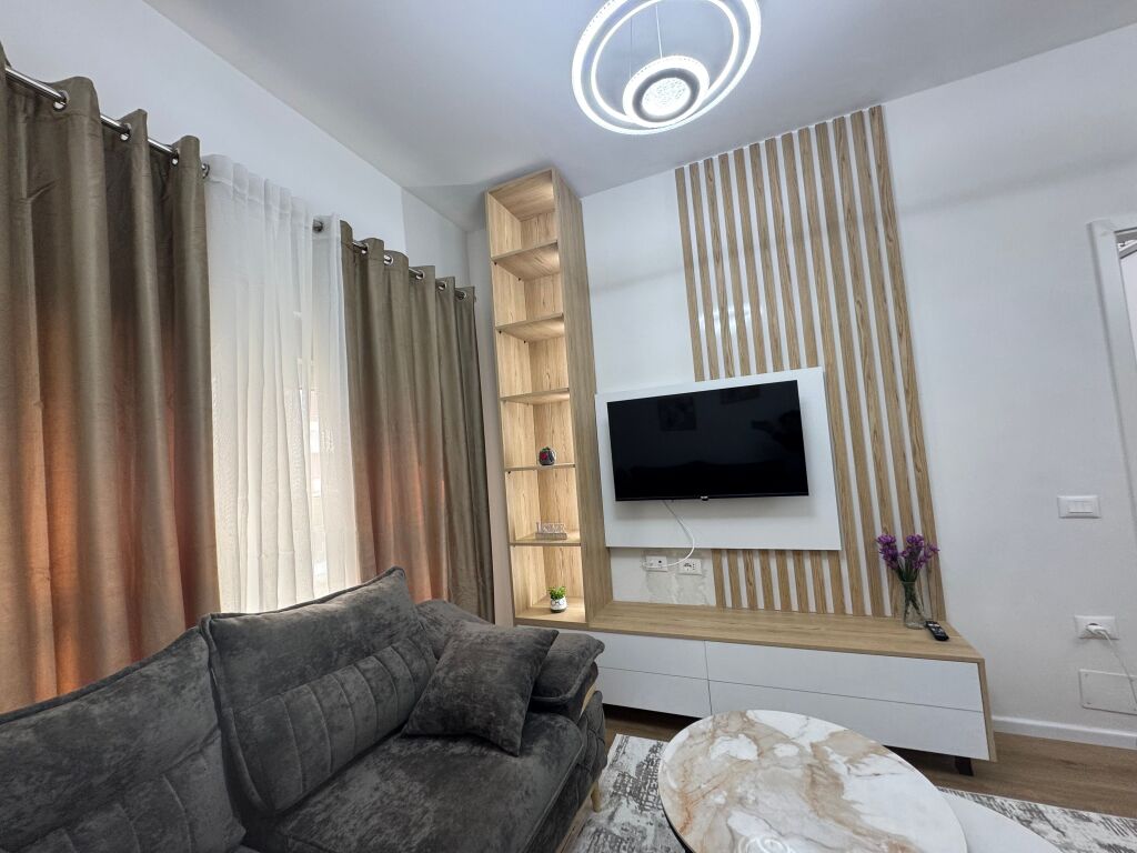 For rent 1+1 Kadiu Complex