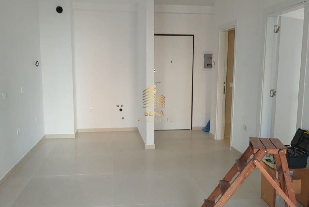 Rent, Business Premises, 1+1+blk, Zirkon Complex – Congress of Manastir Street, 55,000 Leke /month