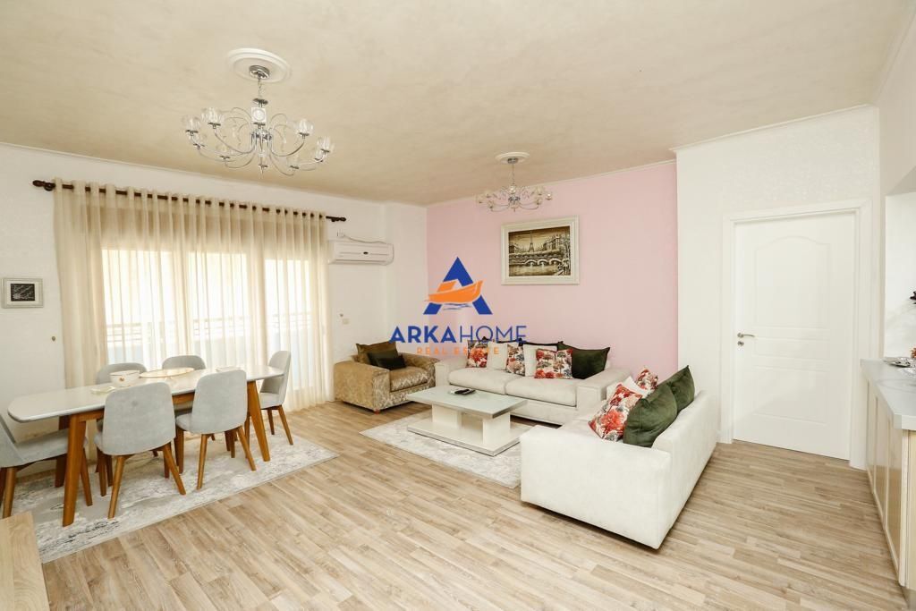 FOR RENT APARTMENT 3+1+2+2 BALCONIES "IN THE CENTER" 1200 EURO