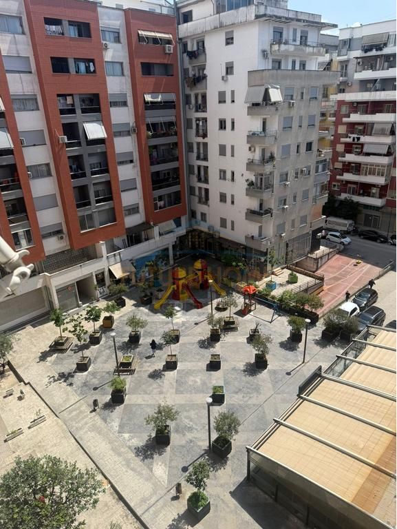 In vendita, Appartamento 2+1+2, Nuovo Anello, Tirana.