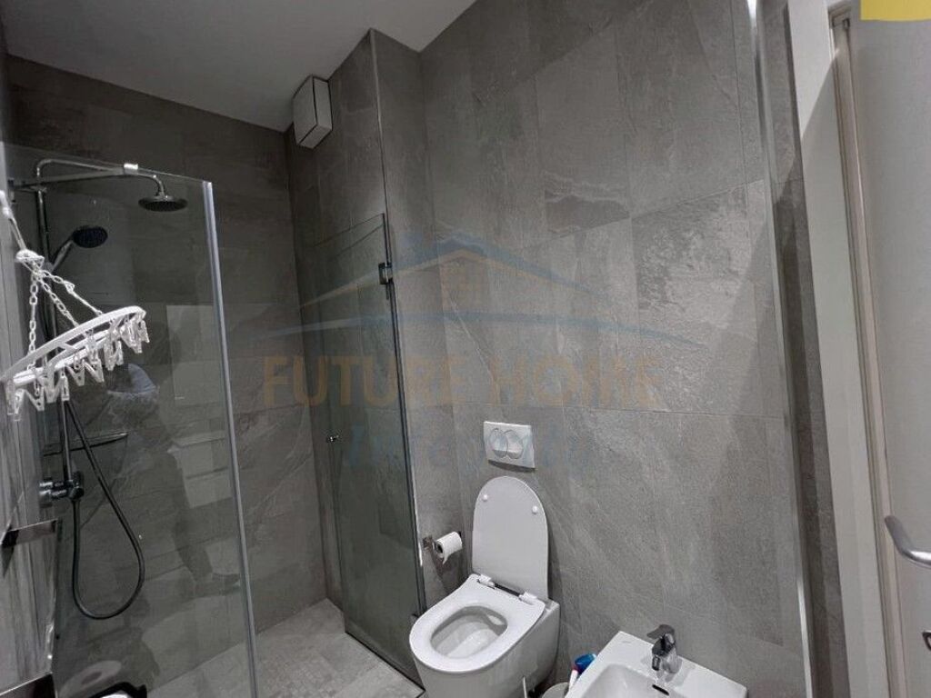Qera, Apartament 1+1+Post Parkimi, Foleja e Gjelbër, Zogu i Zi, Tiranë.