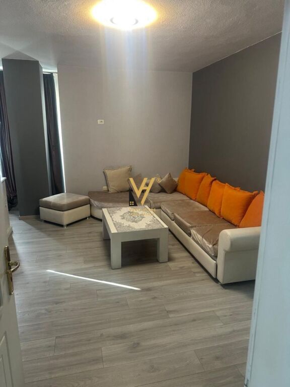APPARTAMENTO 2+1+BLK IN AFFITTO IN VIA ELBASAN 700 EURO