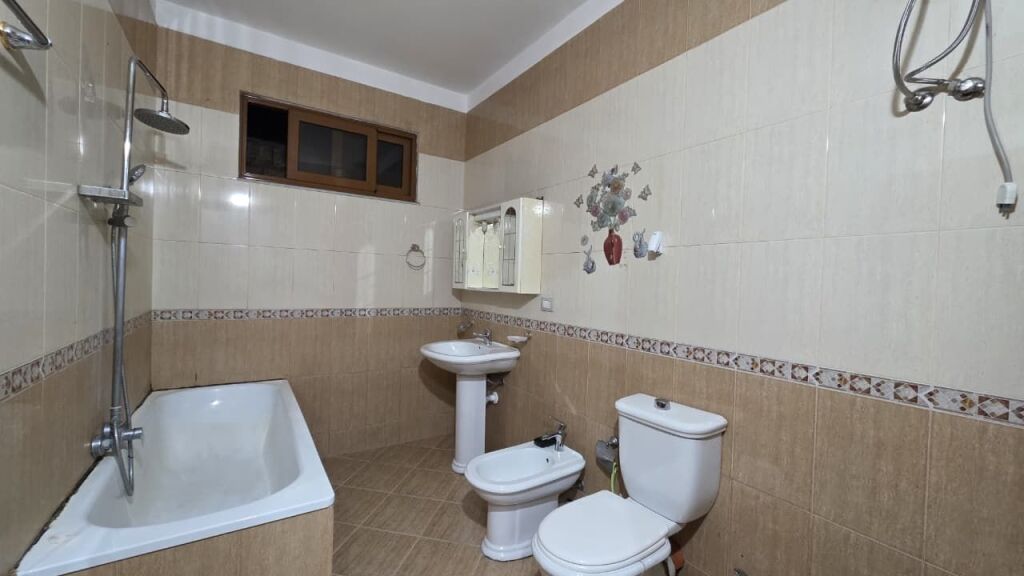 🌆 Appartamento 1+1 in vendita – Albano &amp; Romina, vicino ad Arjoli | Vlorë