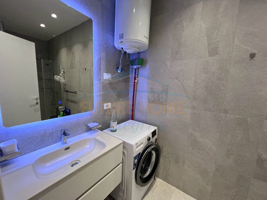 Qera, Apartament 1+1+Post Parkimi, Foleja e Gjelbër, Zogu i Zi, Tiranë.