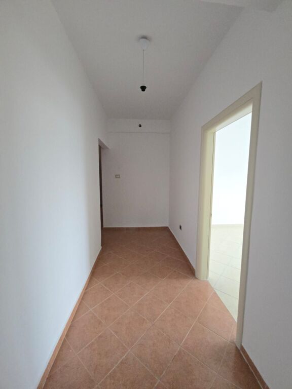 🏡 APPARTAMENTO 2+1 IN VENDITA – VICINO ALLA DIREZIONE DELLA POLIZIA, DURRËS