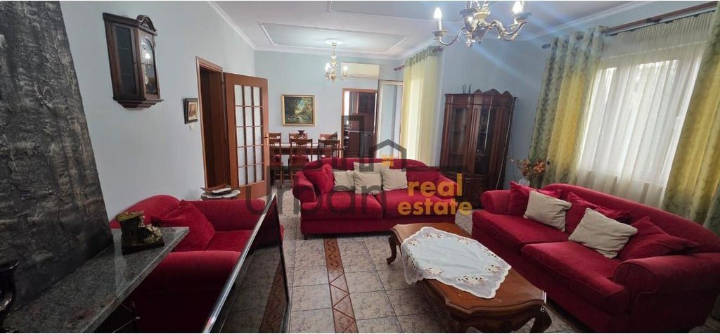 Affitto, Parte di Villa, 3+1+2, Mercato Elettrico, Tirana - 750€ | 140 m²