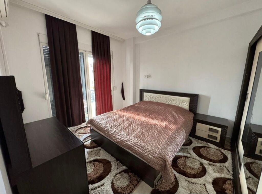 2+1,furnished,at the Asllan Rusi building Laprake,price 500 euro