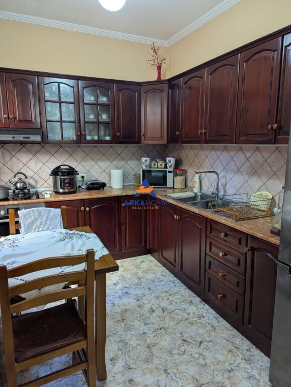 VILLA 3 FLOORS FOR SALE "NEAR ROBERT NACI STREET, HARRY FULTZ" 515000 EURO