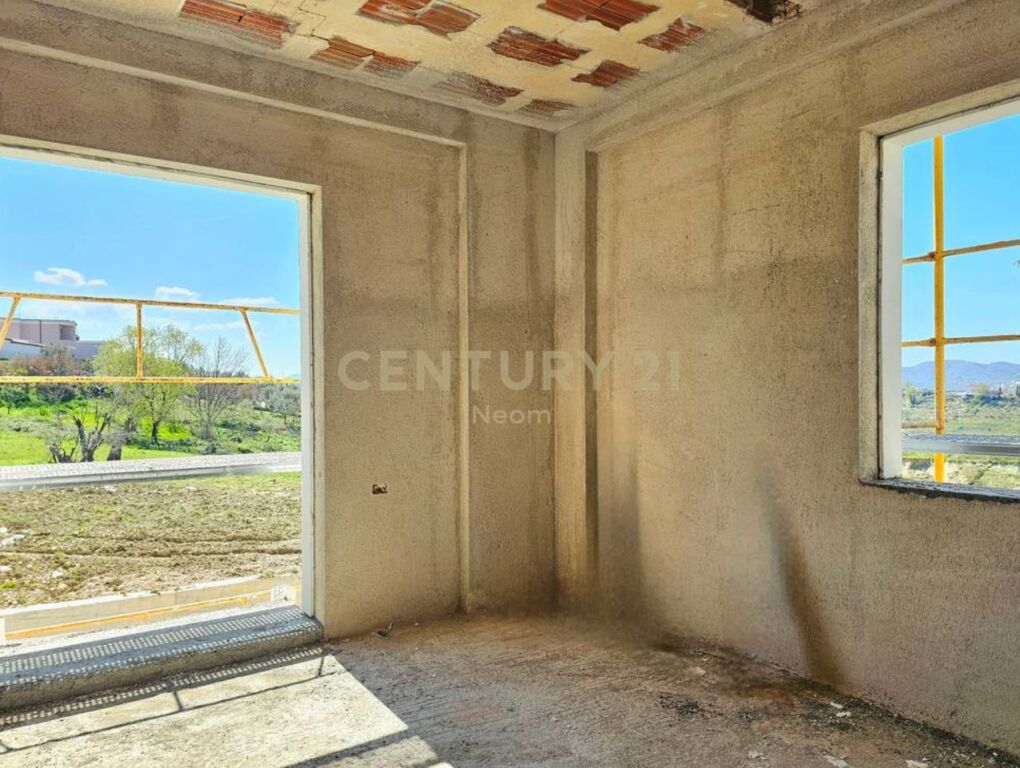 Villa for sale