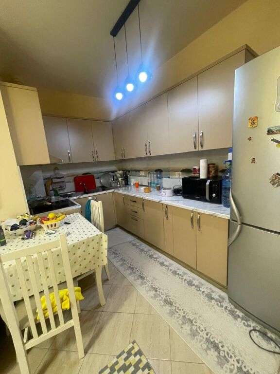 Apartment 2+1 for sale near Nela 6 Yzberisht !