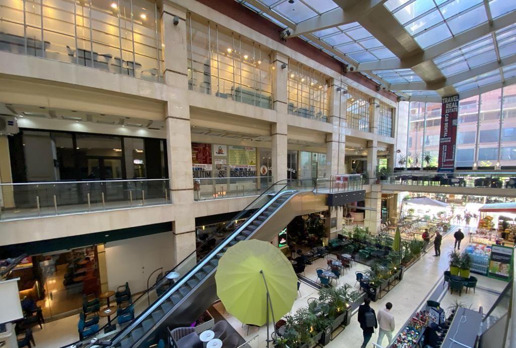 FOR SALE: Business Premises📍Gallery Center (Barricades Street) - 179,000€ - Area 68m² - Floor 2 || Very good investment opportunity🔥