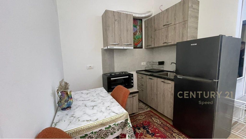 Studio apartments for rent in the 5 May area!