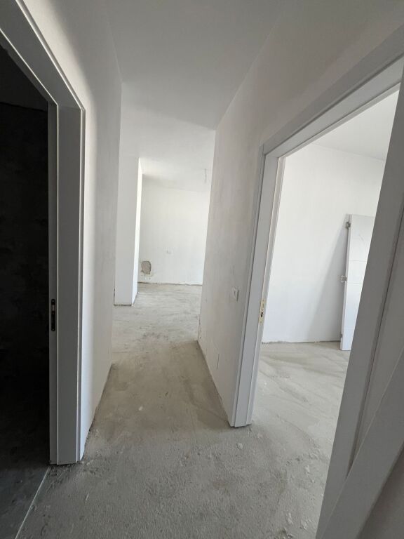 Apartment for sale 108.5 m2, 1550 € / m2
