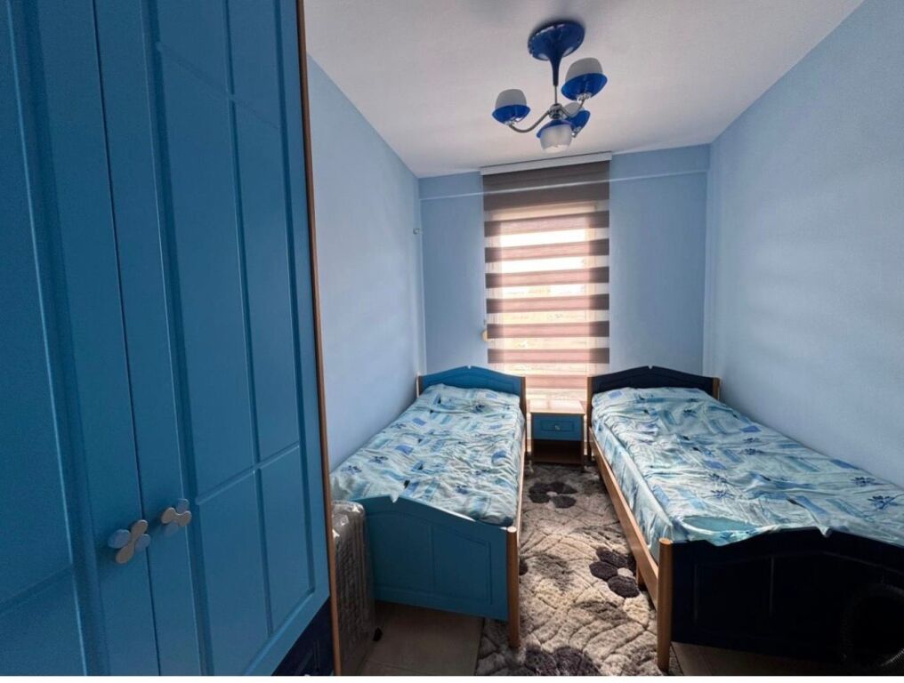 2+1,furnished,at the Asllan Rusi building Laprake,price 500 euro