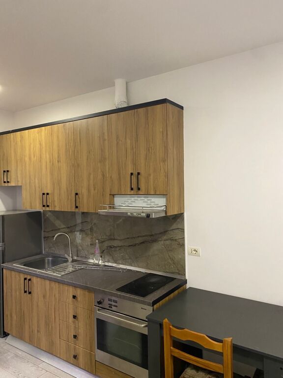 Apartament 1+1 me qera ne Astir tek Residenca Klensi