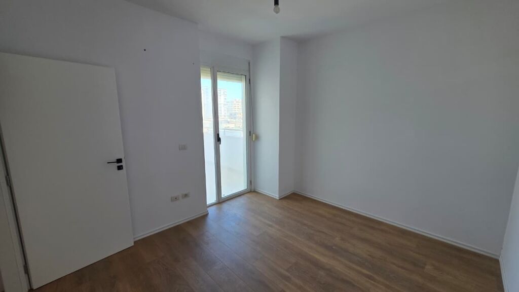 Appartamento 2+1 in vendita vicino al Porto & Marina di Vlora
