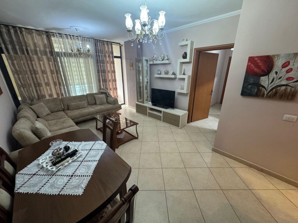 Apartament me qera 2+1 Yzberisht