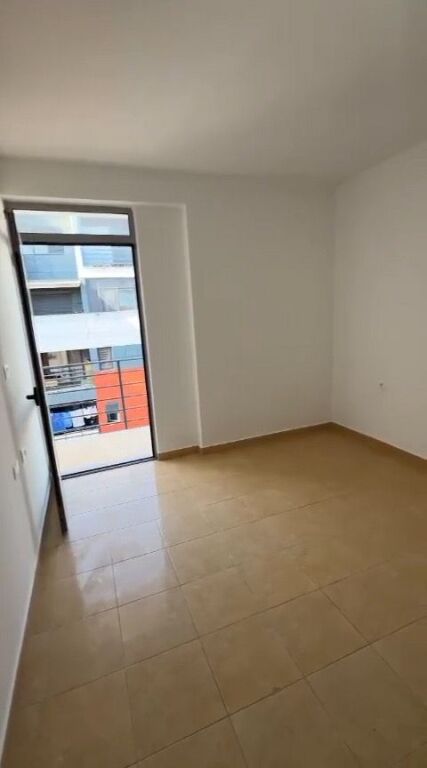 Apartament 1+1, Kompleksi Cabej!