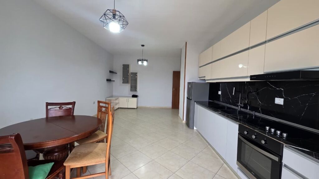 🌆 Appartamento 1+1 in vendita – Albano &amp; Romina, vicino ad Arjoli | Vlorë