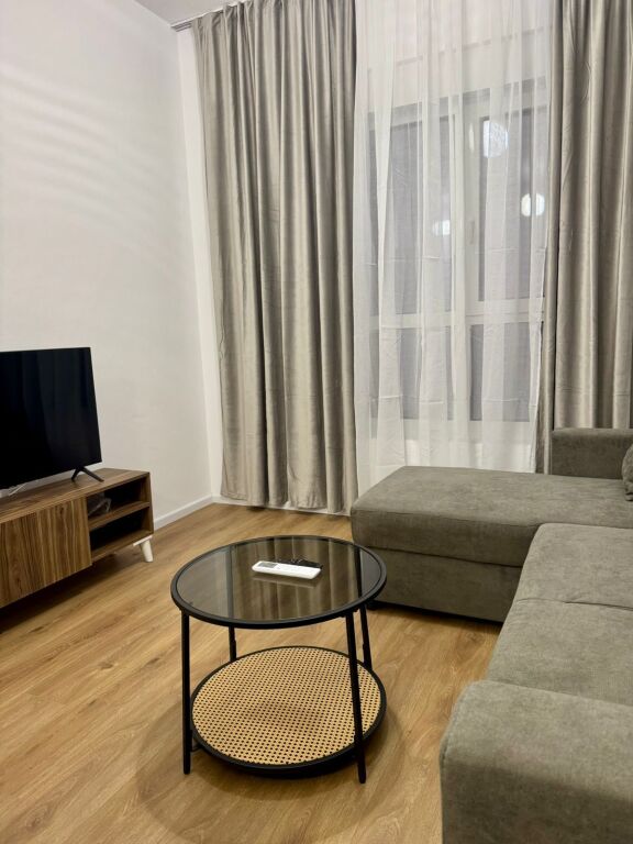 Residenza Kadiu-In Affitto Appartamento 1+1, nuovo, Mangalem