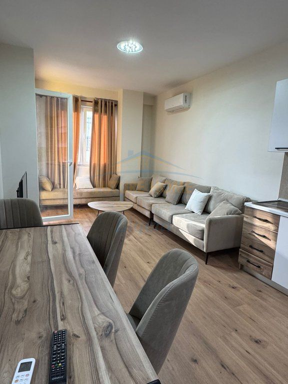 Qera, Apartament 1+1, Yzberisht, Tiranë