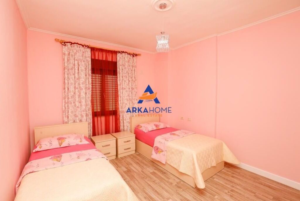 FOR RENT APARTMENT 3+1+2+2 BALCONIES "IN THE CENTER" 1200 EURO