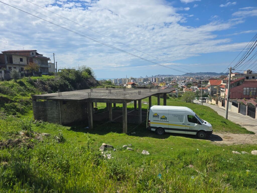 🏡 VENDESI KARABINA A ARAPAJ, DURRËS