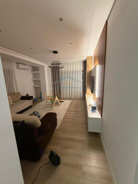 Affitto, Appartamento 2+1+2+ Posto Auto, Residenza "Kodra e Diellit", Tirana