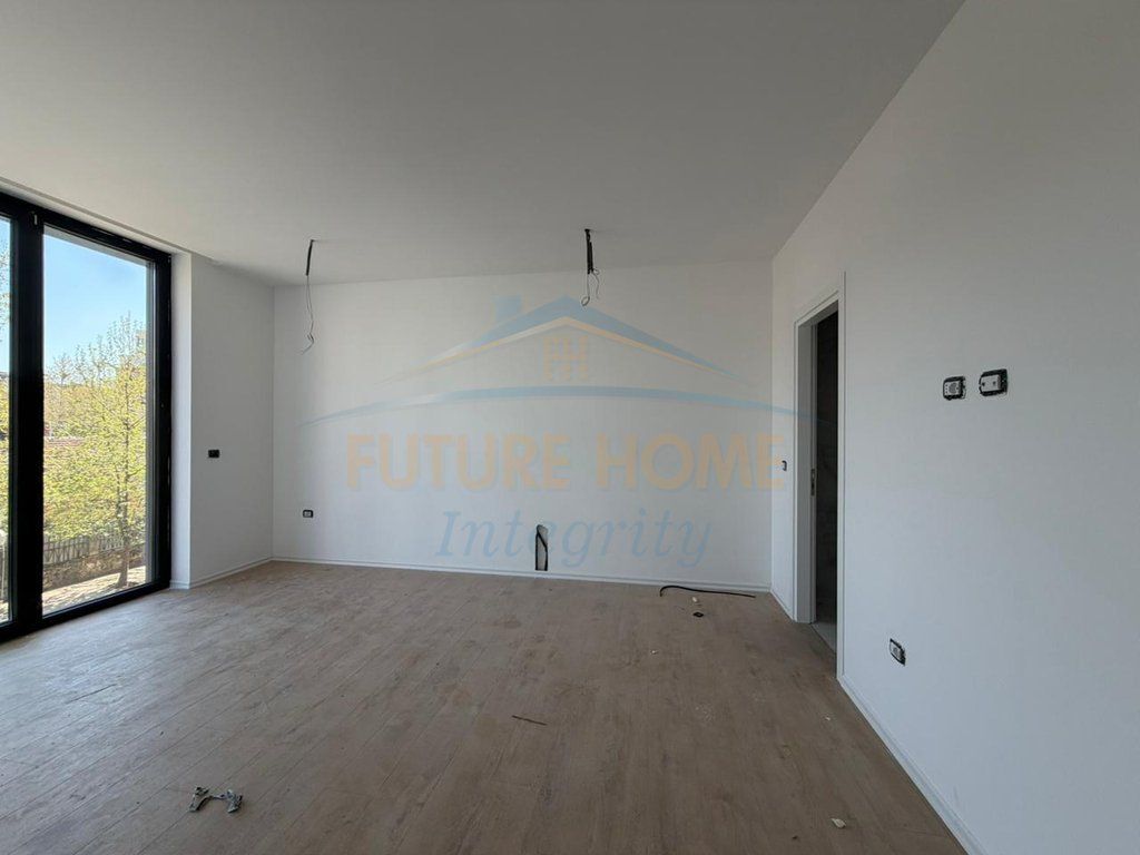 In affitto, Spazio per uffici, Complesso Golden Gate, Tirana.