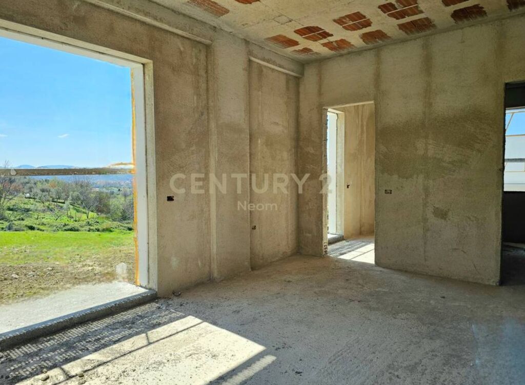 Villa for sale